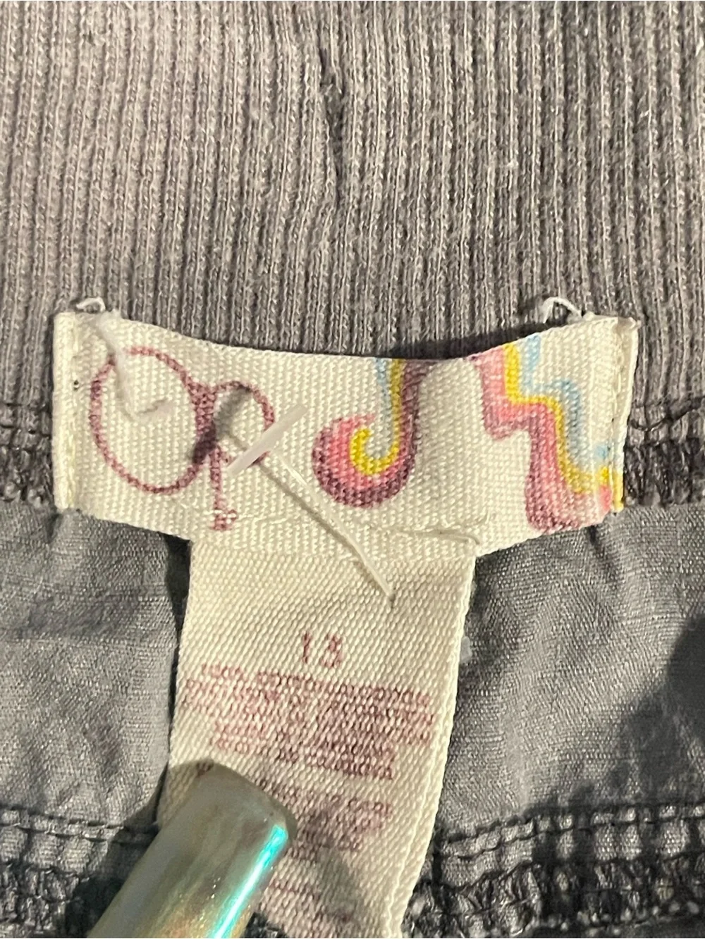 Women's Cargo Drawstring Shorts in Light Gray